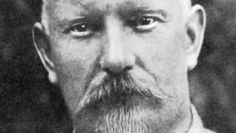 Jules Renard, &eacute;crivain et dramaturge fran&ccedil;ais Belle &Eacute;poque, ma&icirc;tre de l'ironie et du cynisme litt&eacute;raire, auteur de Poil de Carotte